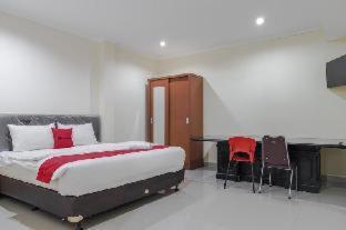 Reddoorz @ Jalan Biak Roxy Джакарта Стая снимка